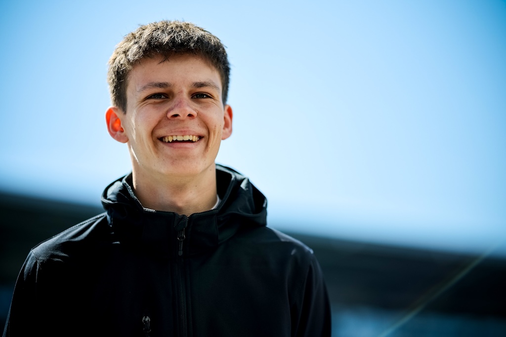 Bastian Buus i kamp mod Max Verstappen på Nürburgring.
(Foto: Dinamic GT)